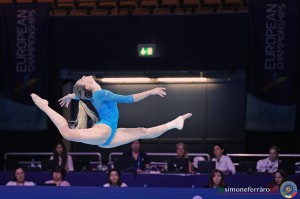 tur ph simone ferraro sfa00807 copia